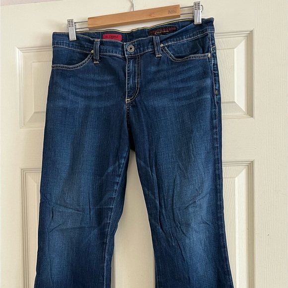 AG Jeans. The legend. Size 31. - Picture 1 of 5